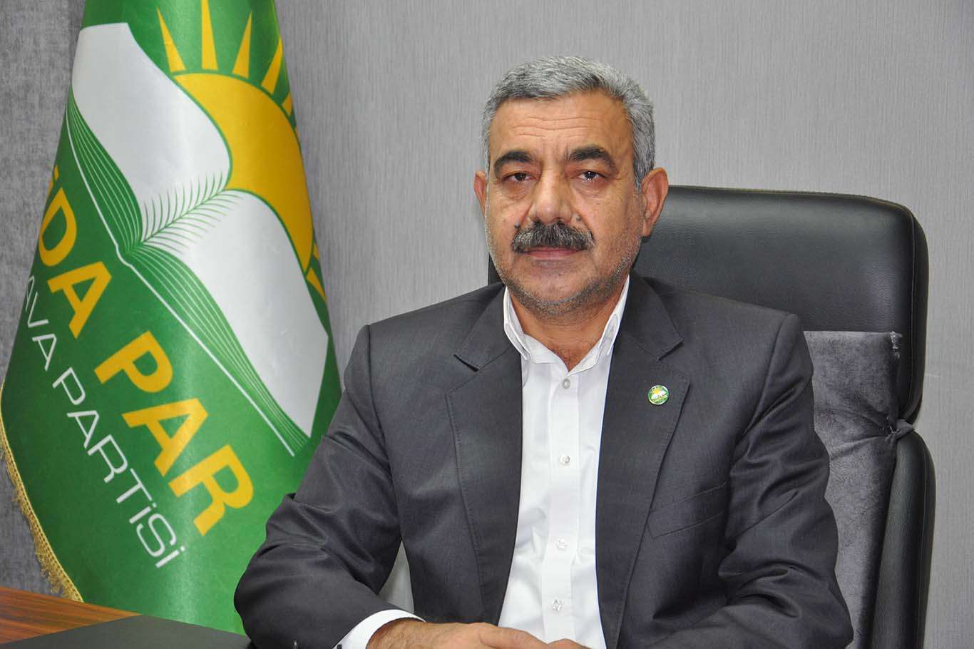HÜDA PAR Batman İl Başkanı Şahin: 600 okula 170 temizlik personelinin verilmesi büyük sıkıntı HÜDA PAR Batman İl Başkanı Şahin: 600 okula 170 temizlik personelinin verilmesi büyük sıkıntı